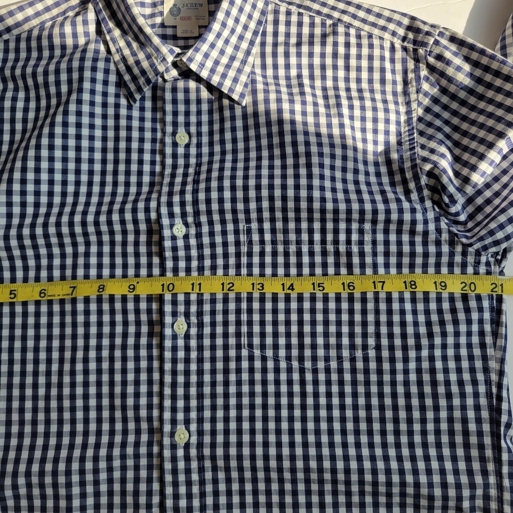 J.Crew Gingham Pattern Shirt. - Picture 5 of 5